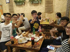 仙游烧烤加盟,学烧烤技术,开烧烤店多少钱疯狂烤翅加盟
